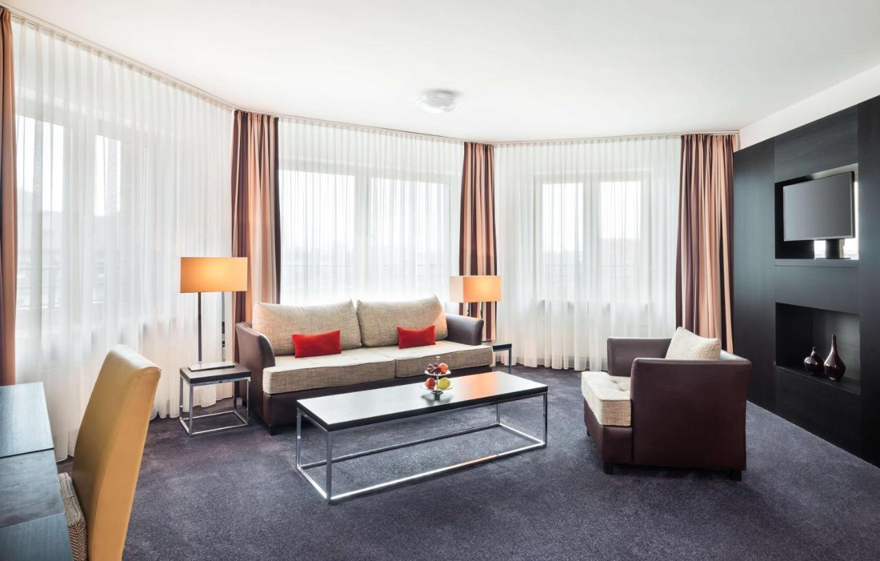 Hotel Lindner Frankfurt Main Plaza, Part Of Jdv By Hyatt 4*
