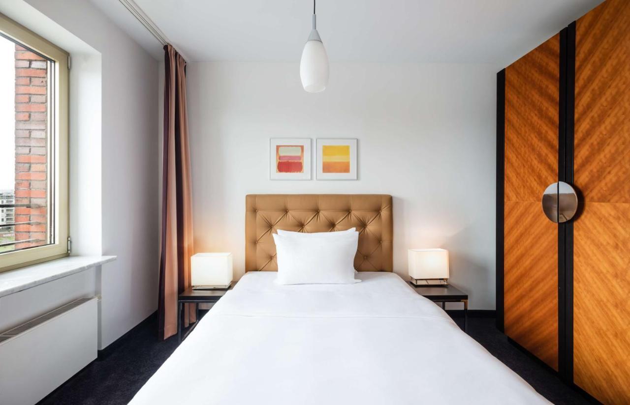 Hotel Lindner Frankfurt Main Plaza, Part Of Jdv By Hyatt 4*