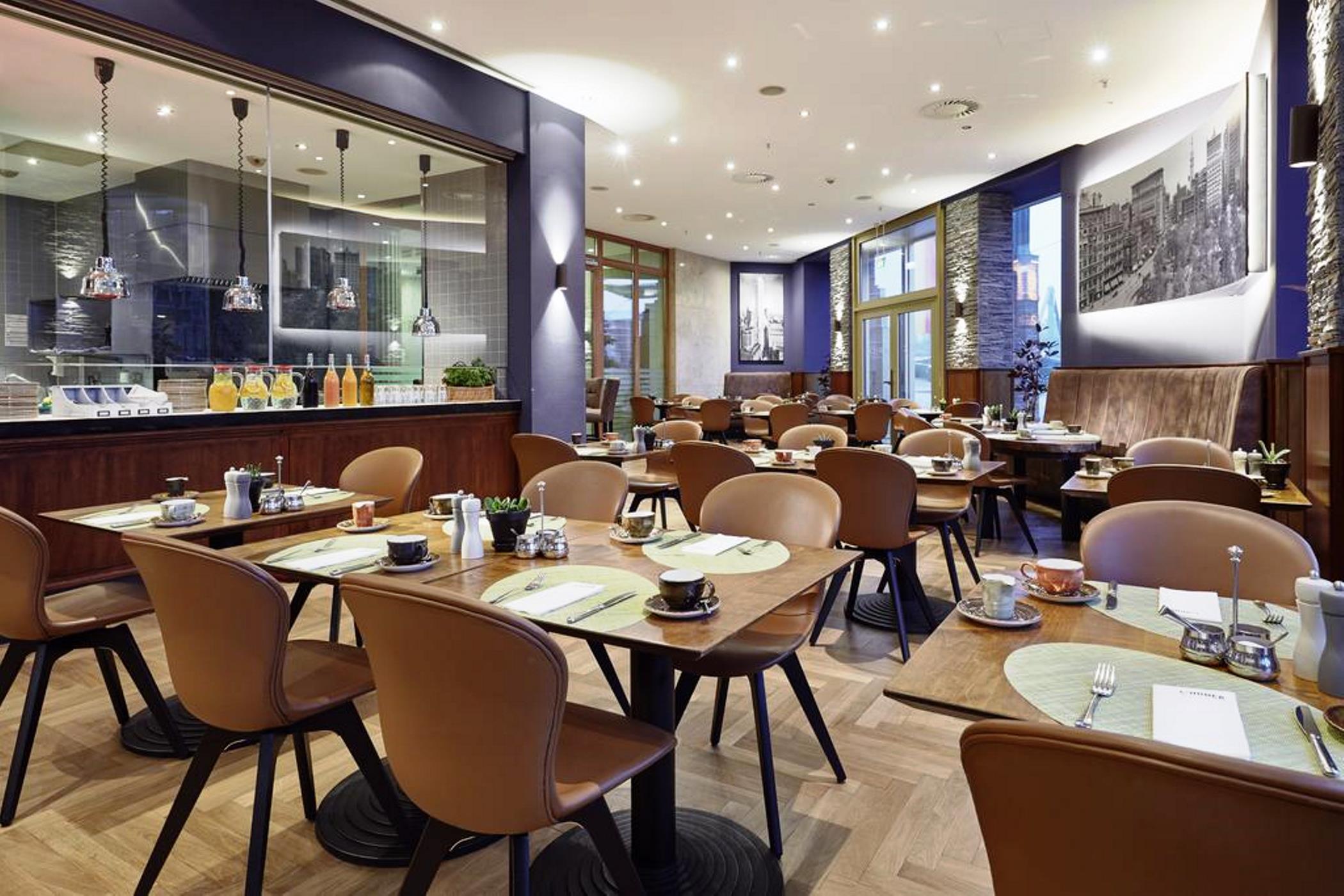 Lindner Frankfurt Main Plaza, Part Of Jdv By Hyatt Hotel 4*