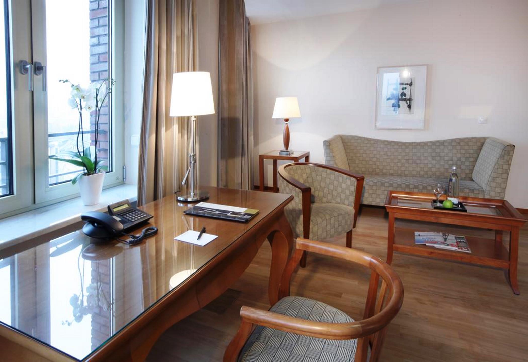 Lindner Frankfurt Main Plaza, Part Of Jdv By Hyatt 4*